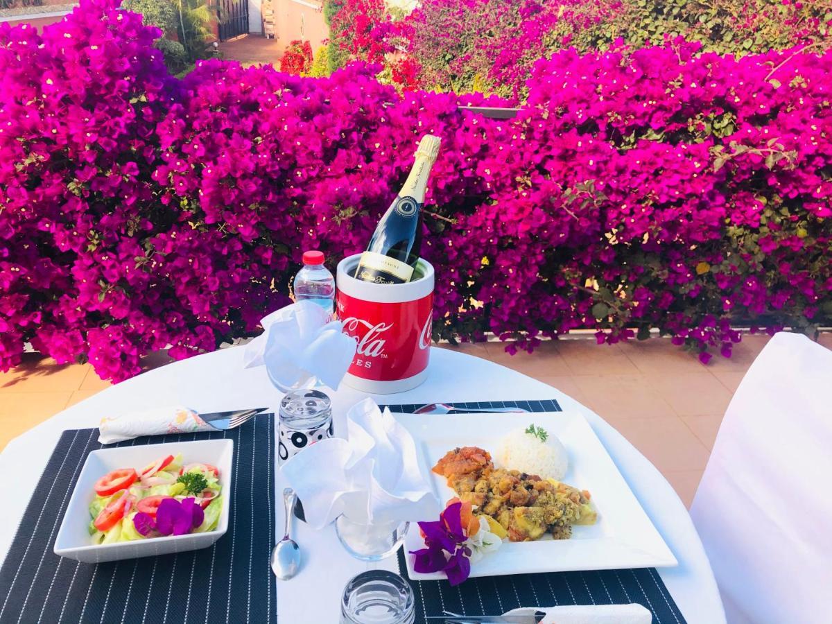 Petite Flower Guest House Talata-maty Dış mekan fotoğraf